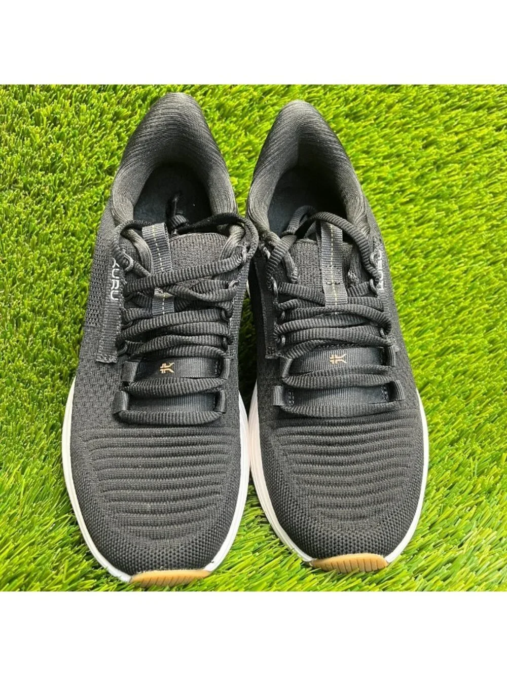 Kuru Atom 2 Womens Size 6.5 Black White Athletic Running Walking Shoes Sneakers